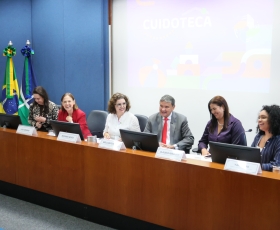 Assinatura de Inauguração da Cuidoteca da UnB. 23/02/2026 Foto: Anastácia Vaz/Secom UnB